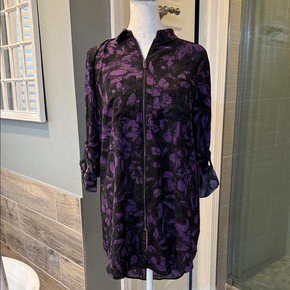 Women's Rock & Republic Full Zip Tunic Top Sz XS Long roll-tab Sleeve purple NWT - Picture 2 of 8